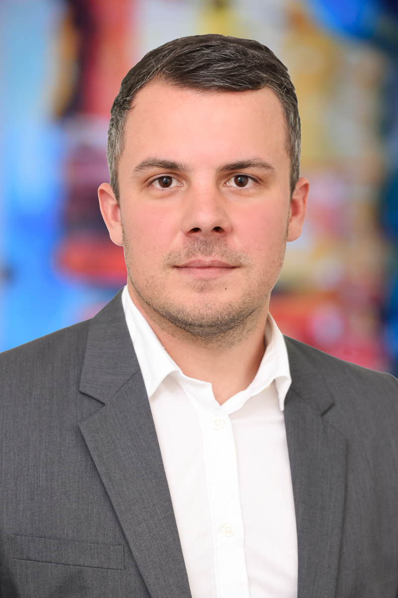 Eder Headshot - Digitale Signatur